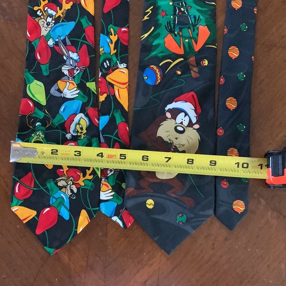 Warner Brothers Looney Tunes Mania Retro Vintage Christmas Holiday Ties - Picture 5 of 13